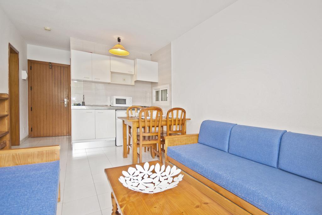 Llevant Apartments Port de Pollenca Luaran gambar