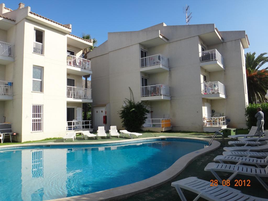 Llevant Apartments Port de Pollenca Luaran gambar