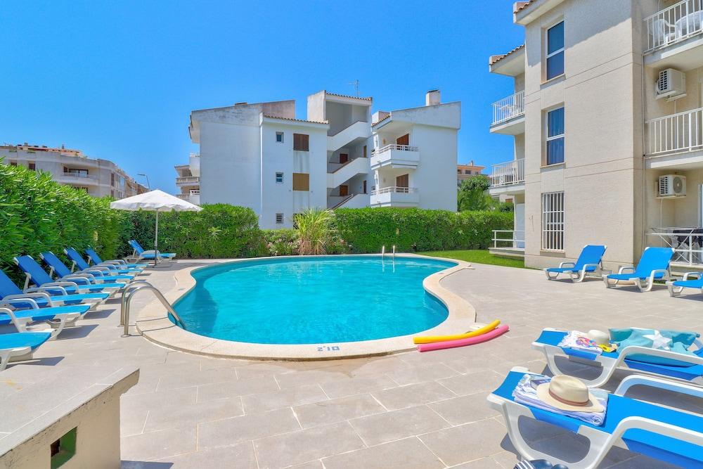 Llevant Apartments Port de Pollenca Luaran gambar